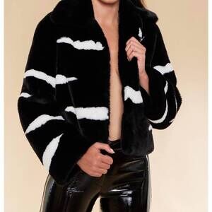 NEW OOLALA faux fur tiger jacket in black/white